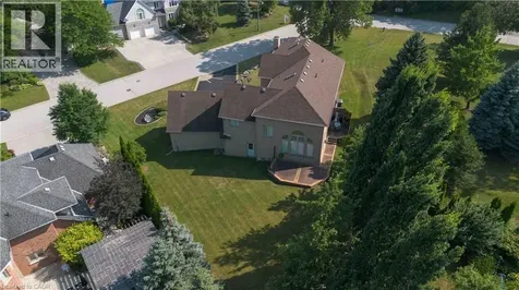 1401 Tamworth Court Burlington ON L7P 4V3