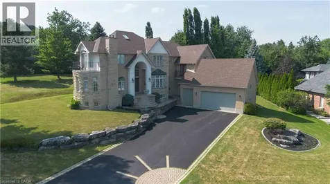 1401 Tamworth Court Burlington ON L7P 4V3
