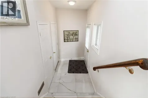 1401 Tamworth Court Burlington ON L7P 4V3