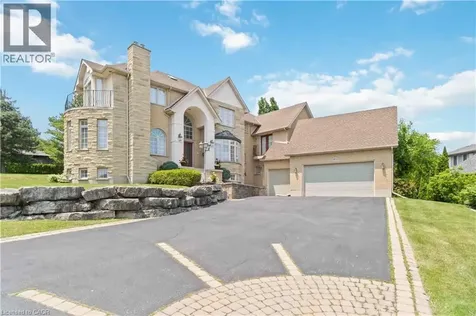 1401 Tamworth Court Burlington ON L7P 4V3