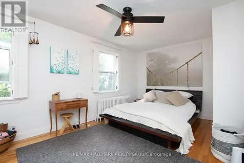 42 Glengarry Road Ottawa ON K1S 0L5