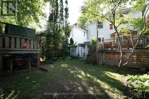 42 Glengarry Road Ottawa ON K1S 0L5