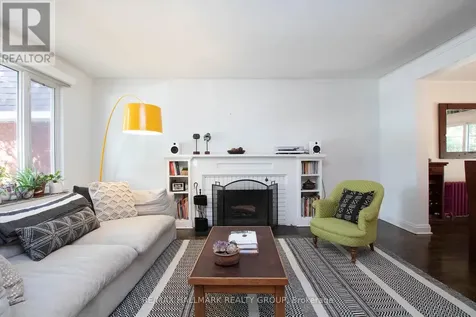 42 Glengarry Road Ottawa ON K1S 0L5