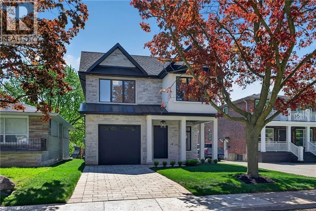 148 Herald Avenue Oakville ON L6K 1S2