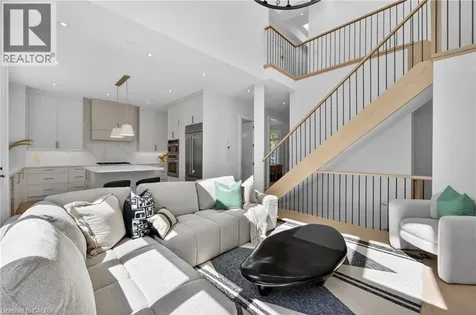 148 Herald Avenue Oakville ON L6K 1S2