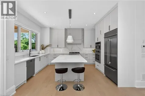 148 Herald Avenue Oakville ON L6K 1S2