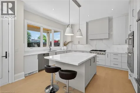 148 Herald Avenue Oakville ON L6K 1S2