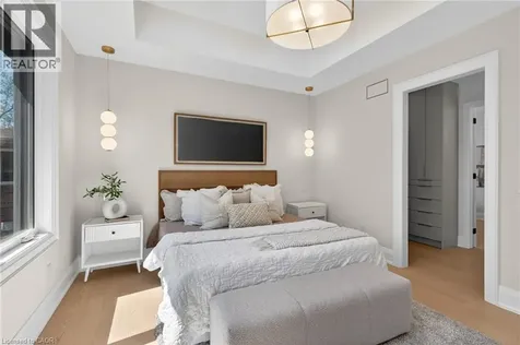 148 Herald Avenue Oakville ON L6K 1S2