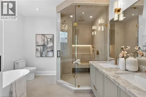 148 Herald Avenue Oakville ON L6K 1S2