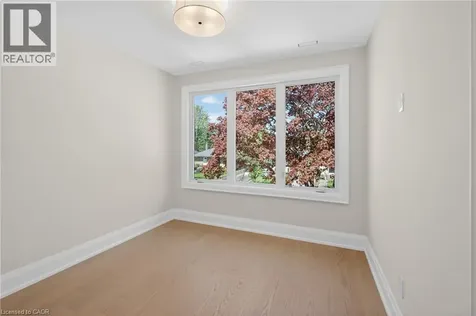 148 Herald Avenue Oakville ON L6K 1S2