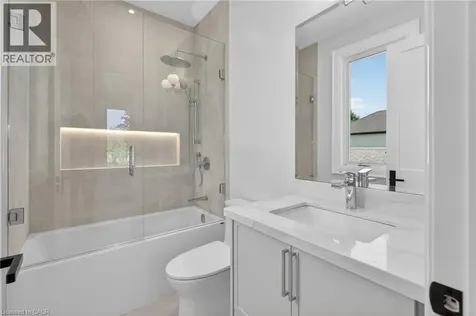 148 Herald Avenue Oakville ON L6K 1S2