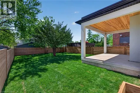 148 Herald Avenue Oakville ON L6K 1S2