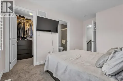 575 Woodward Avenue Hamilton ON L8H 0B3