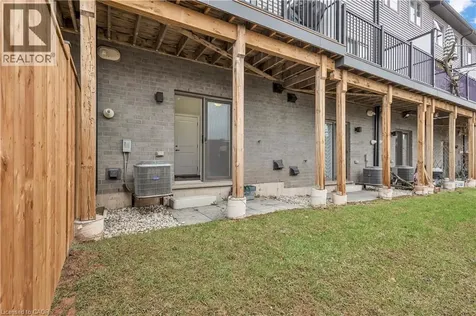 575 Woodward Avenue Hamilton ON L8H 0B3