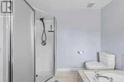 132 Grenadier Way Ottawa ON K2J 4M1