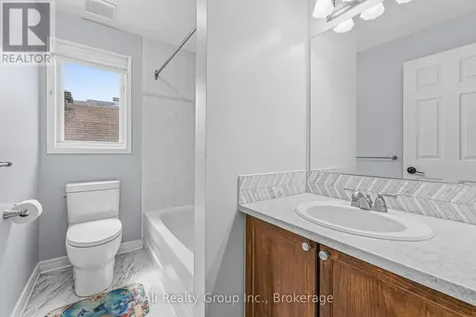 132 Grenadier Way Ottawa ON K2J 4M1