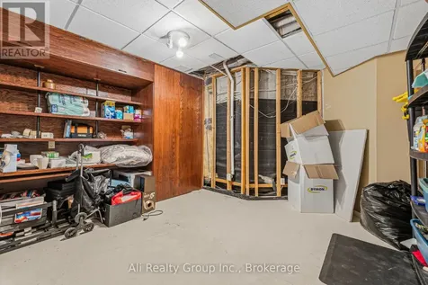 132 Grenadier Way Ottawa ON K2J 4M1