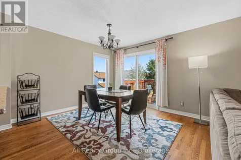 132 Grenadier Way Ottawa ON K2J 4M1