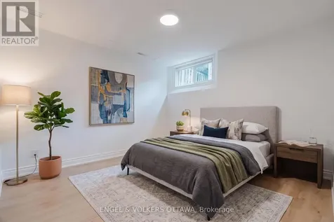 1649 Rosebella Avenue Ottawa ON K1T 1E9