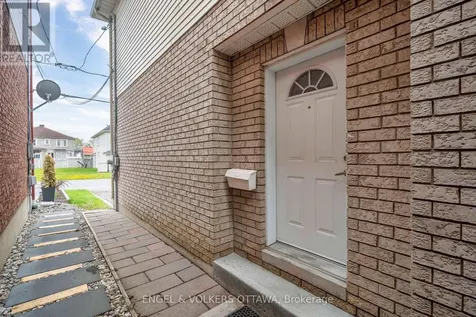 1649 Rosebella Avenue Ottawa ON K1T 1E9