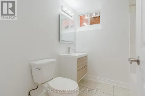 1649 Rosebella Avenue Ottawa ON K1T 1E9