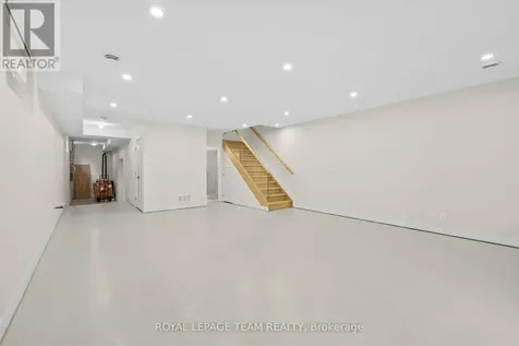 498 Wentworth Avenue Ottawa ON K2B 5K1
