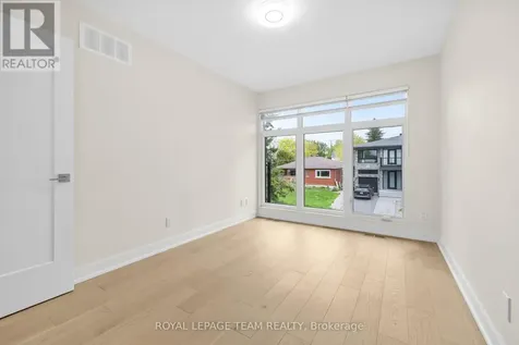 498 Wentworth Avenue Ottawa ON K2B 5K1