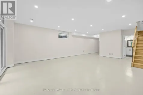 498 Wentworth Avenue Ottawa ON K2B 5K1