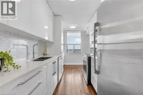 81 Church Street Kitchener ON N2G 4M1