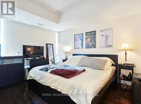 245 Kent Street Ottawa ON K2P 0A5