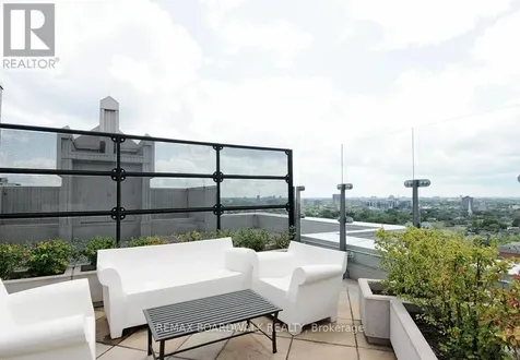 245 Kent Street Ottawa ON K2P 0A5
