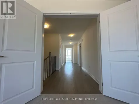 16 Rosanne Circle Wasaga Beach ON L9Z 0L4