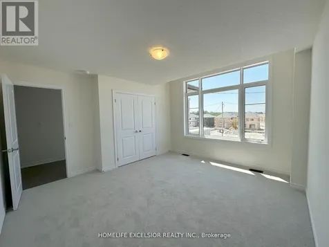 16 Rosanne Circle Wasaga Beach ON L9Z 0L4