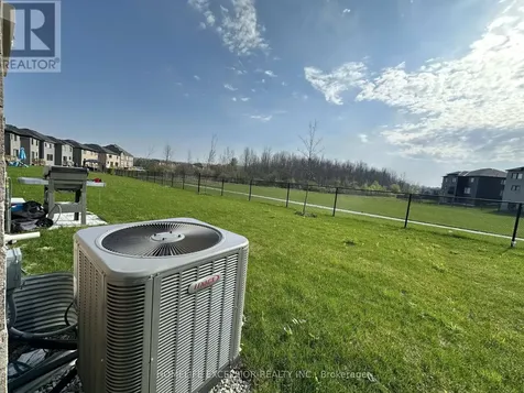 16 Rosanne Circle Wasaga Beach ON L9Z 0L4