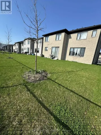 16 Rosanne Circle Wasaga Beach ON L9Z 0L4