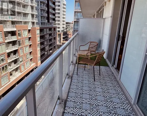 15 Baseball Place Toronto (south Riverdale) ON M4M 0E6