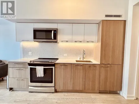 15 Baseball Place Toronto (south Riverdale) ON M4M 0E6