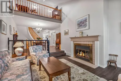32 Innesbrook Court Ottawa ON K2S 1C7