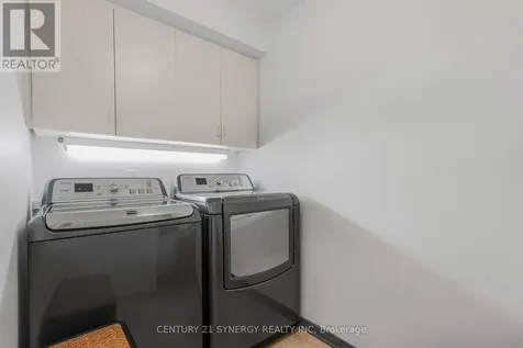 32 Innesbrook Court Ottawa ON K2S 1C7