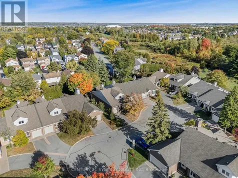 32 Innesbrook Court Ottawa ON K2S 1C7
