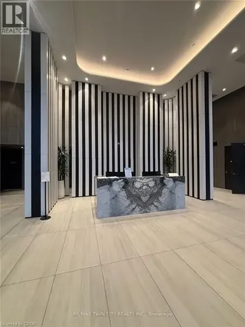 220 Missinnihe Way Mississauga ON L5H 0A9