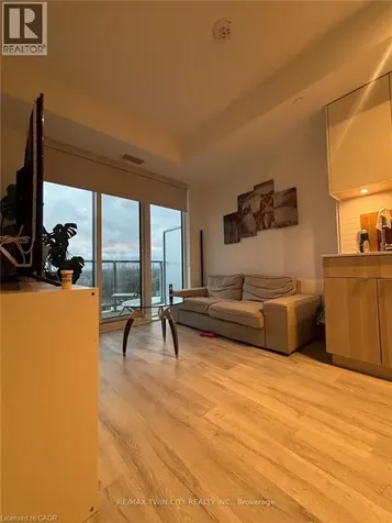 220 Missinnihe Way Mississauga ON L5H 0A9