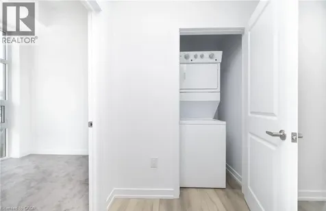 470 Dundas Street East Hamilton ON L8B 2A6