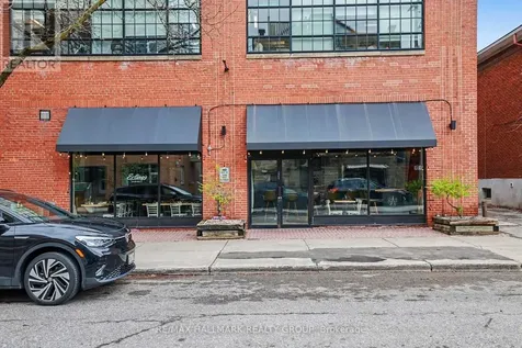 225 Strathcona Avenue Ottawa ON K1S 3T4