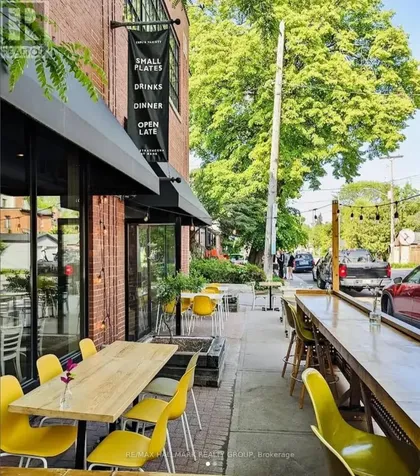 225 Strathcona Avenue Ottawa ON K1S 3T4