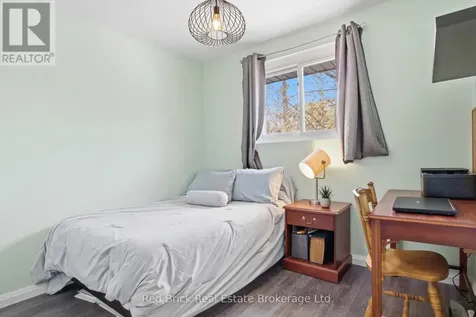 51 Clemens Avenue Cambridge ON N3C 2W6