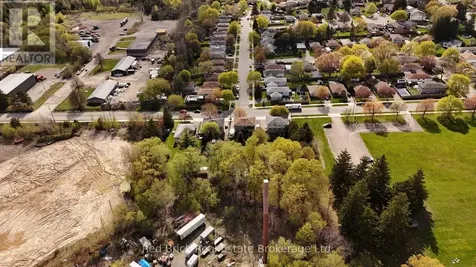 51 Clemens Avenue Cambridge ON N3C 2W6