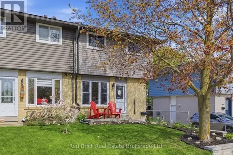 51 Clemens Avenue Cambridge ON N3C 2W6