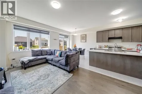 305 Vanilla Trail Thorold ON L2V 0K8
