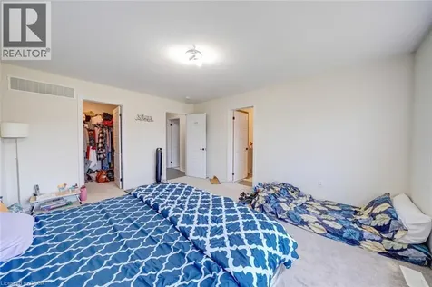 305 Vanilla Trail Thorold ON L2V 0K8